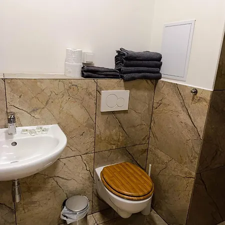 Brand New Penthouse #35 Near Center With Free Parking Apartman Prága