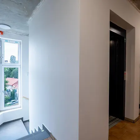 Апартаменты Brand New Penthouse #35 Near Center With Free Parking Прага
